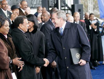 andrew-young-and-george-bush.jpg